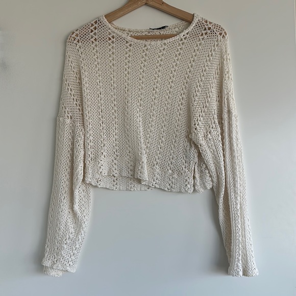 Zara Blouse - Picture 1 of 2